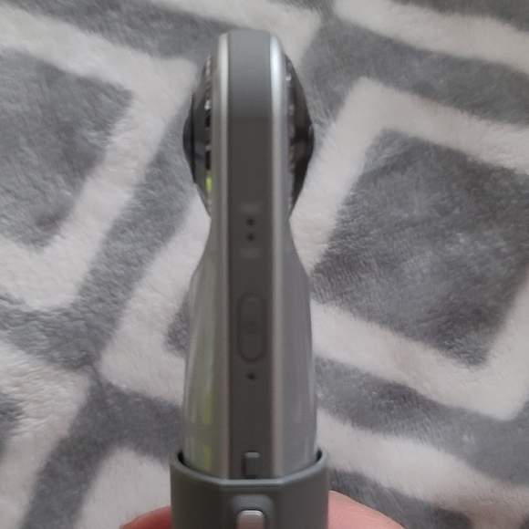 LG 360 Camera - Picture 5 of 5